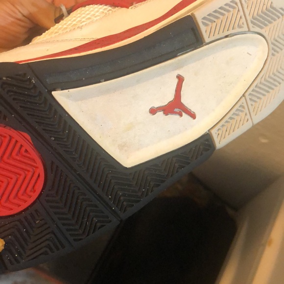 Jordan 4s Retros - Picture 4 of 4
